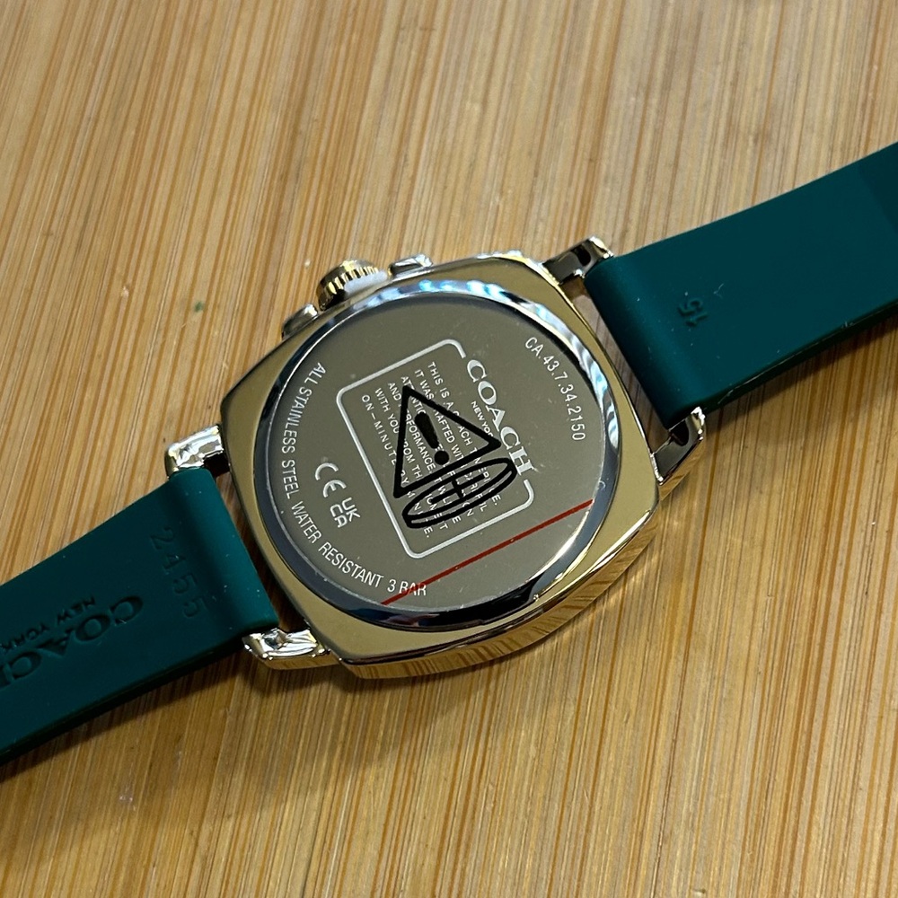 Coach Boyfriend Watch With 34mm Golden Face & Green Rubber Strap - Picture 5 of 12